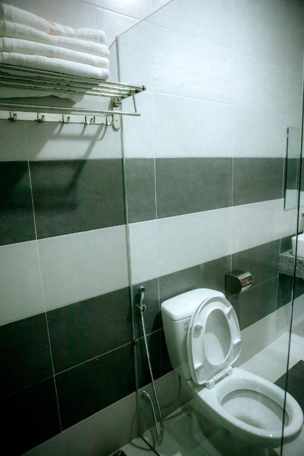 Truong Phuc Vinh Hotel Phan Thiet Exterior photo
